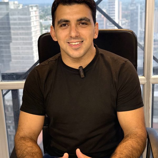 Alvaro Blasco en el estudio de Norstream